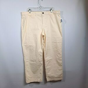 Old Navy Ladies jeans NWT